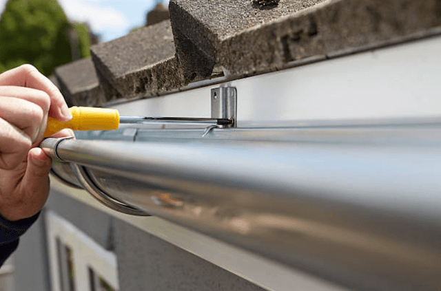 gutter repair detroit